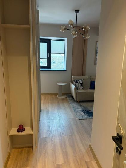 Apartament cu 2 camere, mobilat în P-ța Unirii
