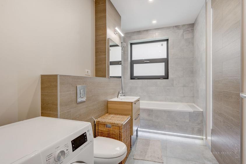 Apartament cu 2 camere decomandat în Dămăroaia