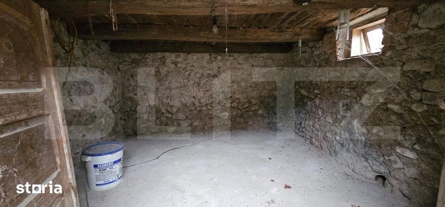 Casă cu 2 camere cu Teren 1200 Mp în Brănești