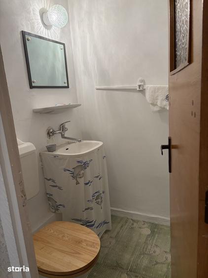 Apartament cu 3 camere decomandat în Giurgiului