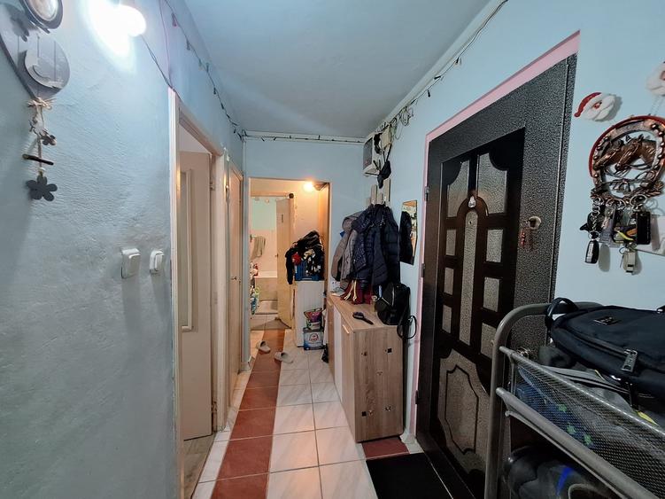 Apartament cu 2 camere decomandat, mobilat în Lipovei