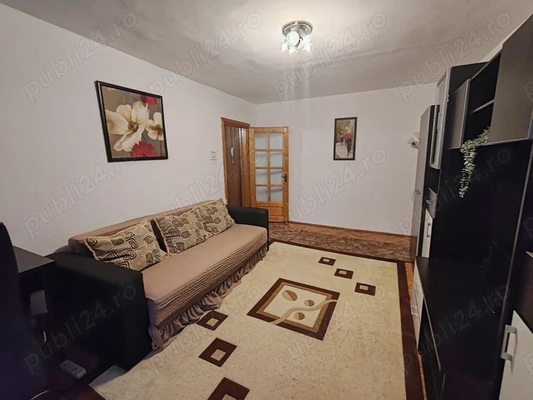 Apartament cu 2 camere decomandat în Mircea cel Bătrân