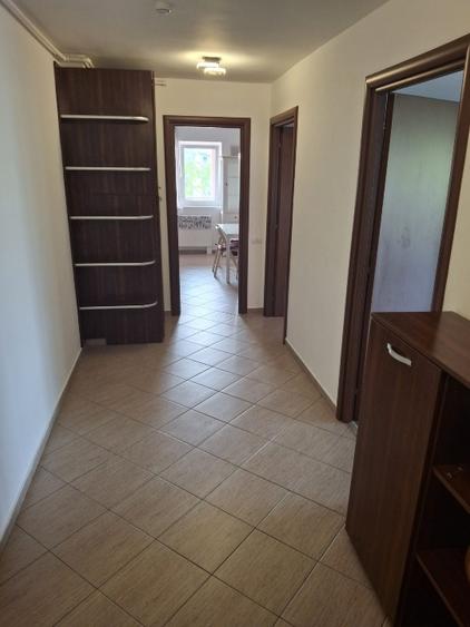 Apartament cu 3 camere decomandat, mobilat în Bucureștii Noi