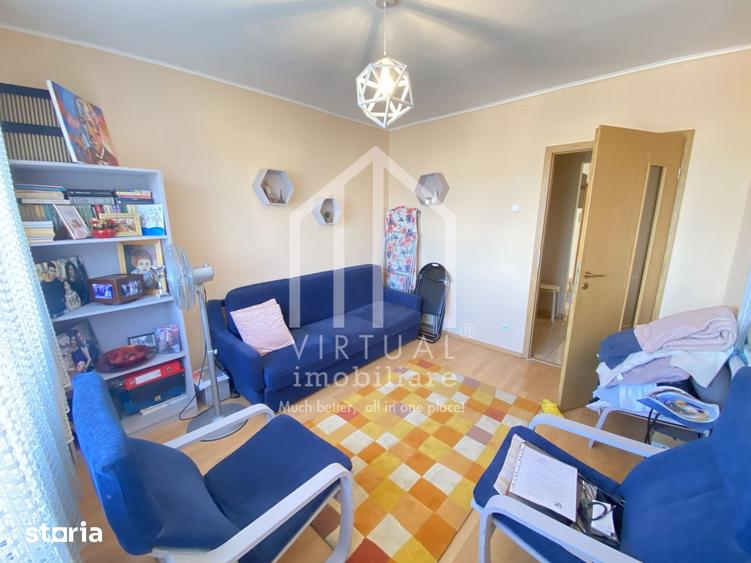 Apartament cu 3 camere, mobilat în Vasile Aaron