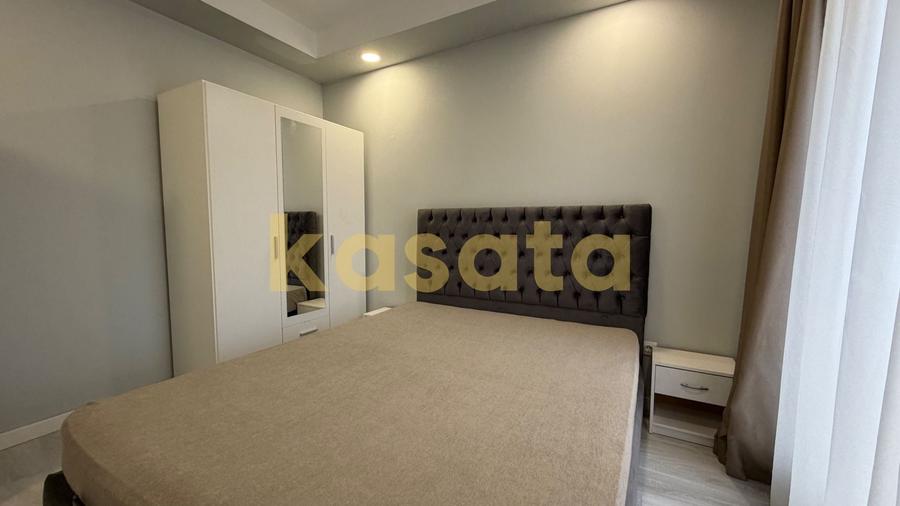 Casă individuală cu 4 camere cu Piscina în Ștefăneștii de Jos