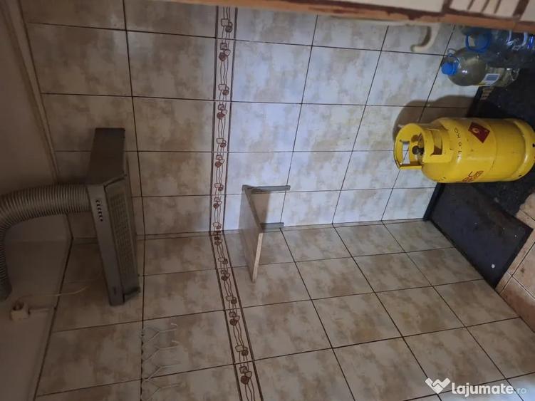 Garsonieră nedecomandată în CET