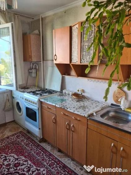 Apartament cu 2 camere decomandat în Cotroceni