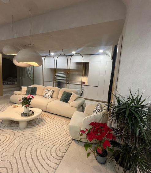 Apartament cu 2 camere decomandat, mobilat în Copou