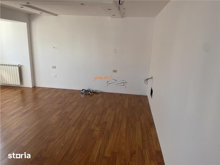 Apartament cu 3 camere decomandat în Ultracentral