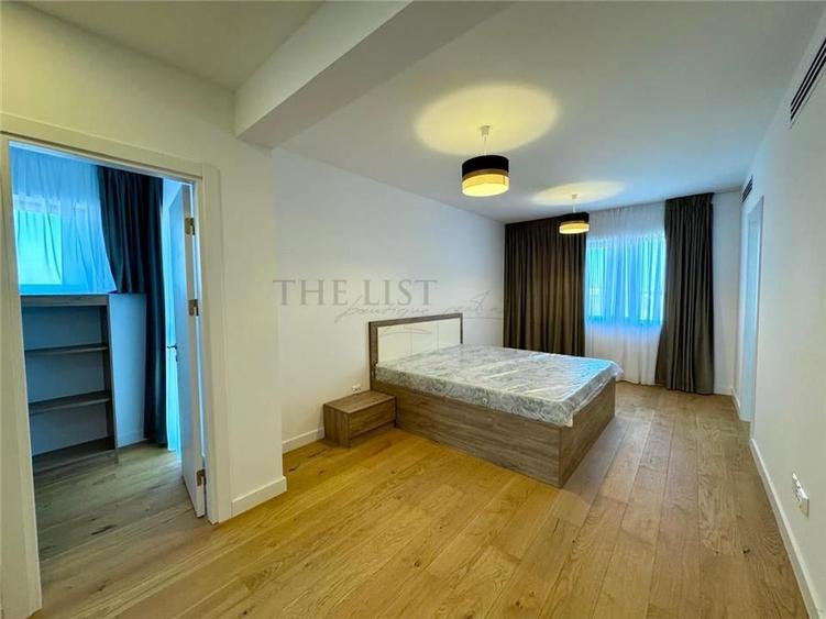 Duplex cu 6 camere cu Canalizare în Pipera