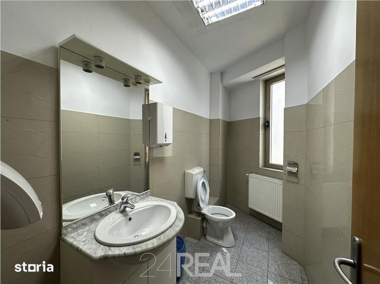 Spațiu comercial, de 140 mp, în Moșilor