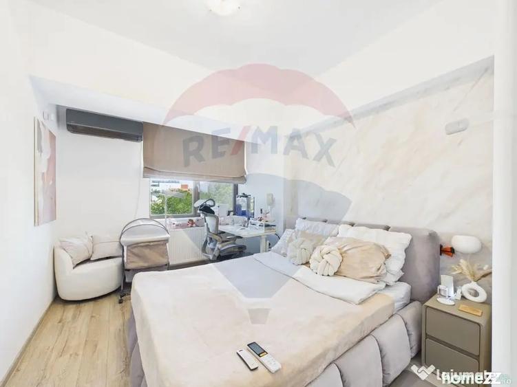 Apartament cu 3 camere decomandat în Mihai Bravu