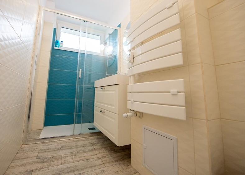 Apartament cu 2 camere decomandat, mobilat în Tineretului