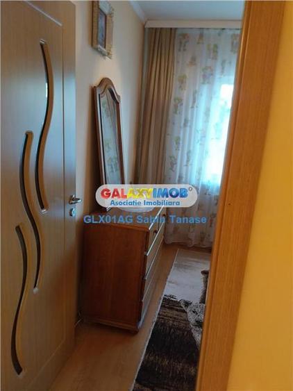 Apartament cu 3 camere decomandat, mobilat în Prundu