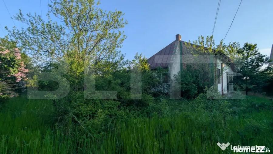 Casă cu 3 camere cu Teren 1159 Mp în Central