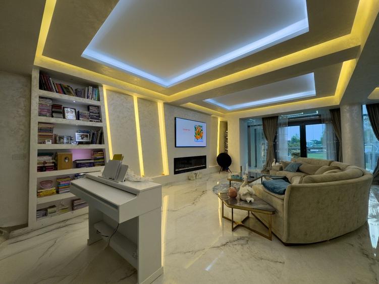 Casă individuală cu 8 camere cu Piscina în Snagov