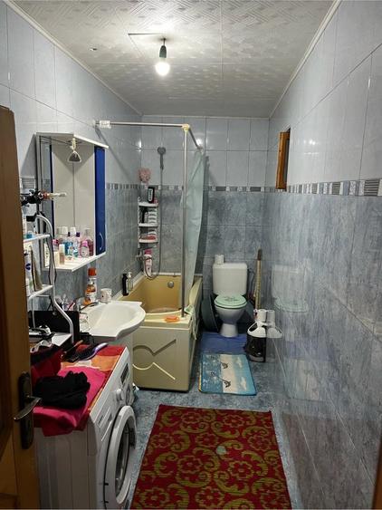 Casa cu doua locuin?e ?i teren de 1.439 mp - 4
