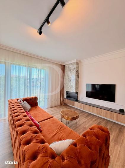 Casă cu 4 camere cu Teren 250 Mp în Florești