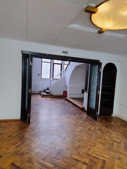 Apartament cu 2 camere semidecomandat în Ultracentral