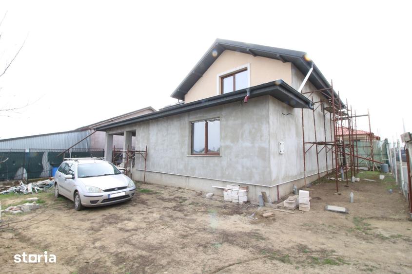 Vila D+P+M Sat Costi ( Floricultura) cu bransamente la utilitati - 17