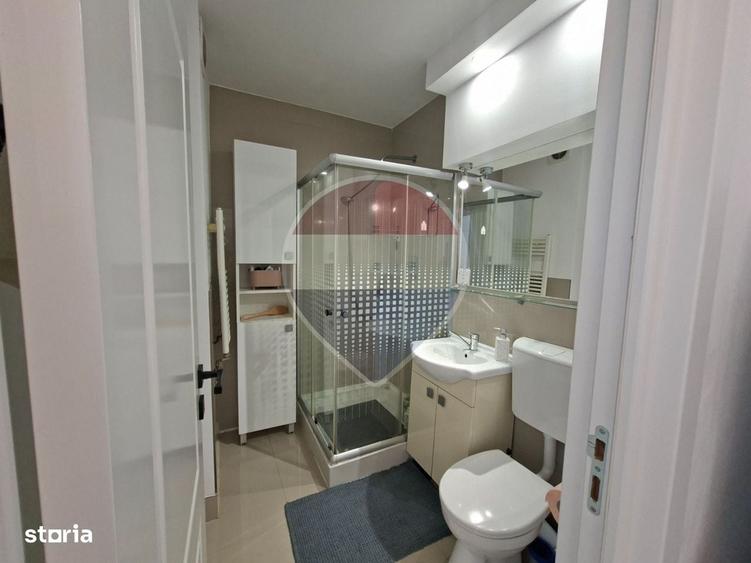 Apartament cu 3 camere în Săsar
