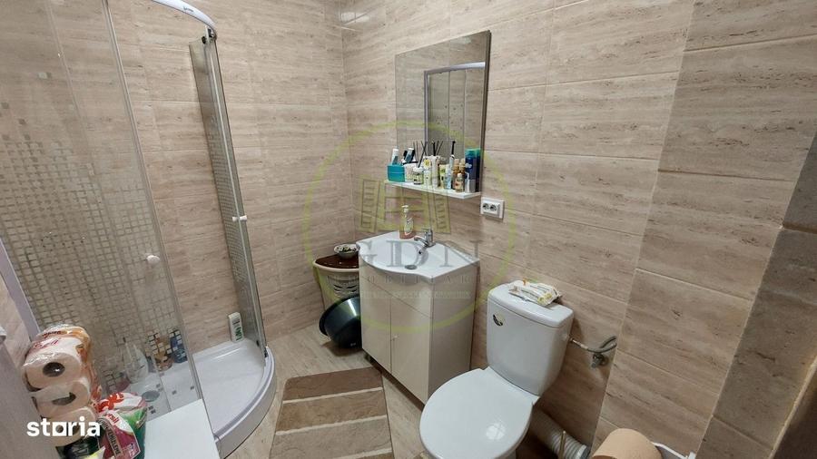 Apartament cu 3 camere, mobilat în 1 Mai