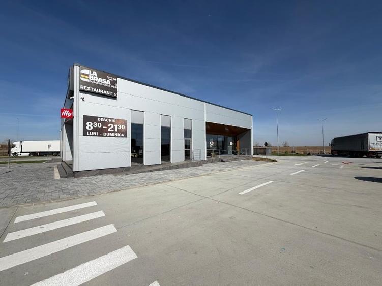 Spațiu comercial, de 445 mp, în Orțișoara