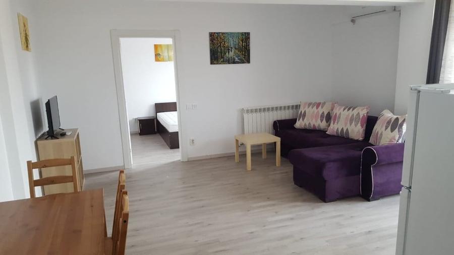 Apartament cu 2 camere semidecomandat în Est