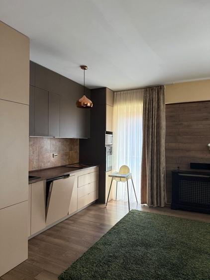 Apartament cu 2 camere decomandat în Central