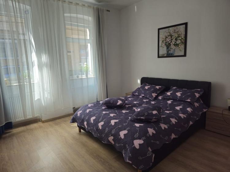 Apartament cu 2 camere, 55mp, la curte comuna, in zona Centr - 7