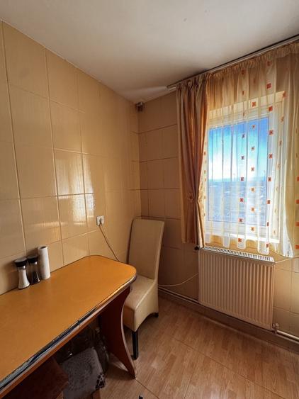 Apartament cu 2 camere decomandat în Unirii Sud