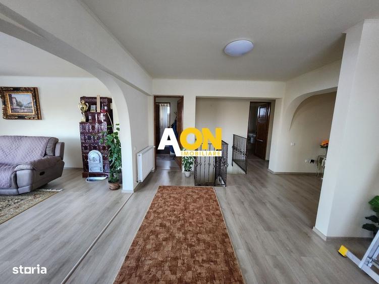 Casă cu 4 camere în Oarda