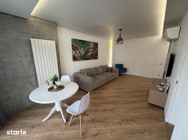 Apartament cu 2 camere decomandat în Tei