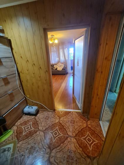 Apartament cu 2 camere în Micro 17