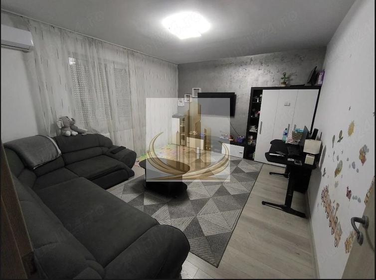 Apartament cu 2 camere decomandat în Giroc