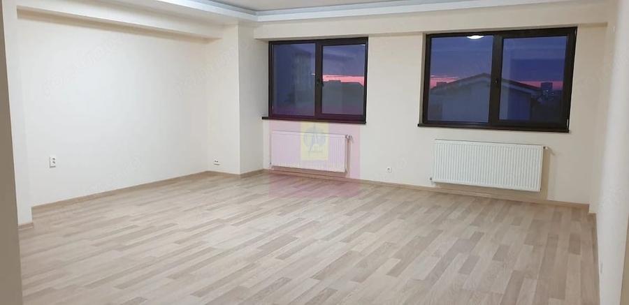 4 CAMERE | 110 MP | DOROBAN?I HATMANUL ARBORE | BIROU SAU REZIDEN?IA - 2
