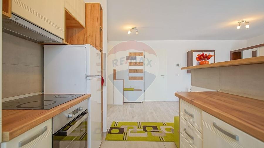 Apartament cu 2 camere decomandat, mobilat în Tractorul