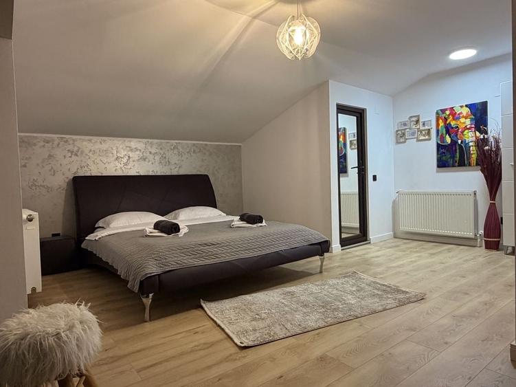 Casă cu 4 camere în Central
