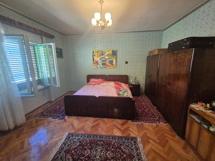 Casă individuală cu 3 camere cu Teren 400 Mp în Muncitoresc