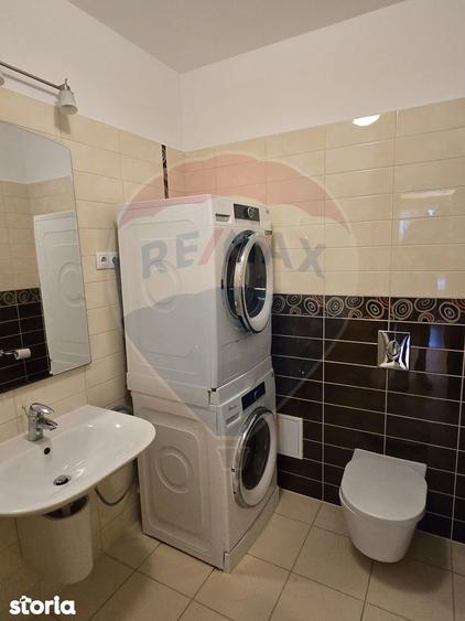 Apartament cu 4 camere decomandat, mobilat în Pipera