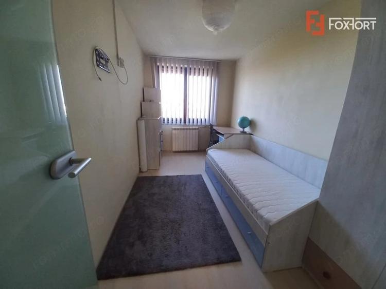 Apartament cu 3 camere decomandat în Tipografilor