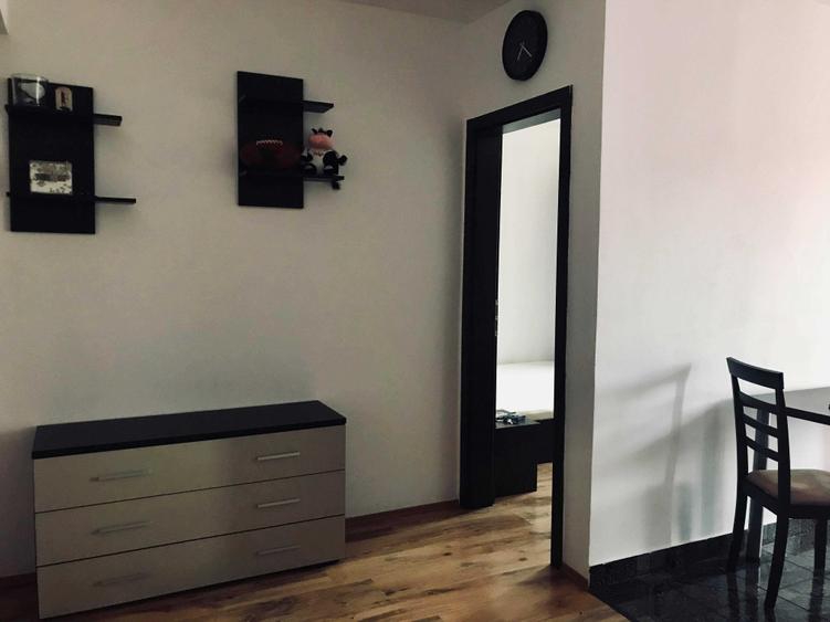 Apartament cu 2 camere semidecomandat în Calea Turzii
