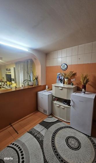 Casă cu 3 camere cu Teren 260 Mp în Central