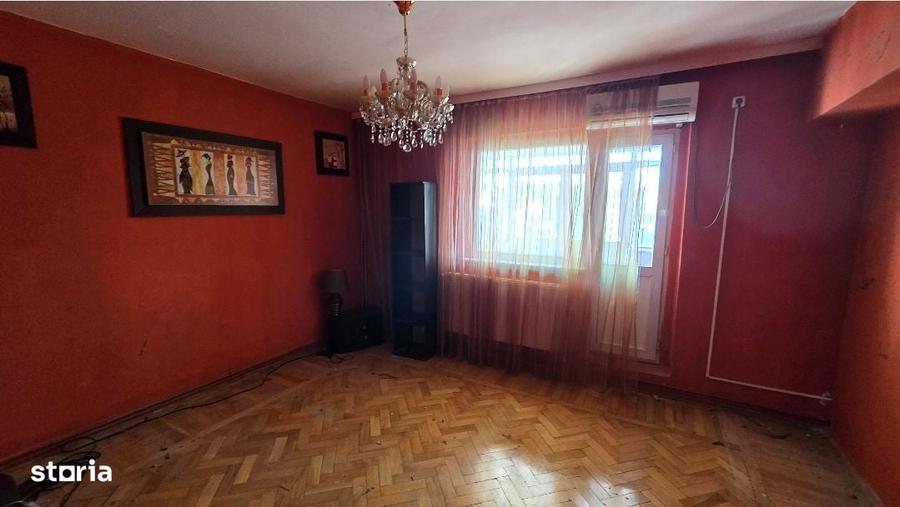 Apartament cu 3 camere decomandat în Ultracentral