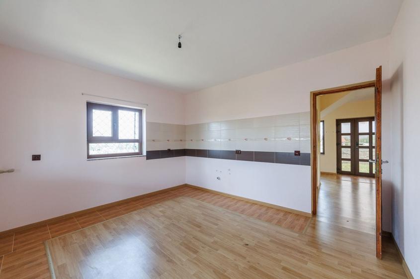 Casa P+M si teren de 705 mp | Pitesti – Strada Zborului - 26