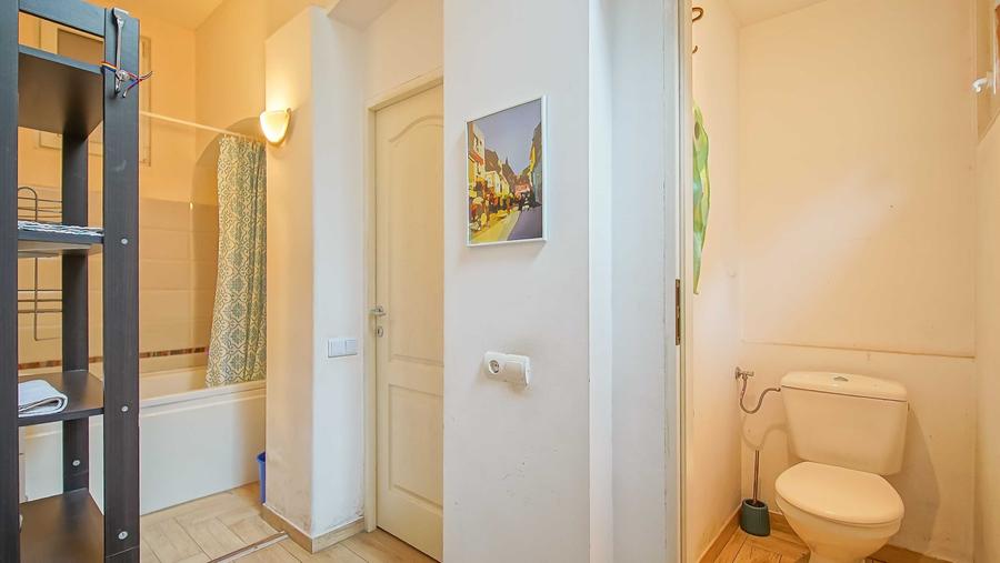 Apartament cu 3 camere decomandat în Ultracentral