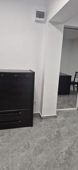 Spațiu comercial, de 39 mp, în Vânju Mare