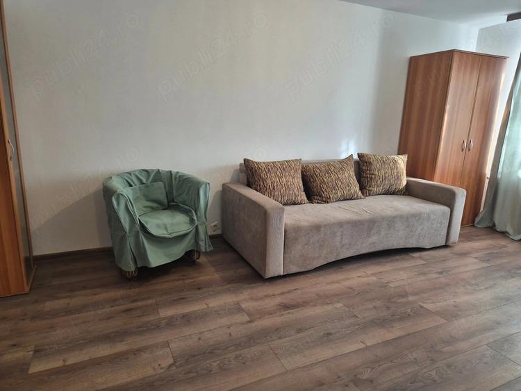 Garsonieră decomandată în Berceni
