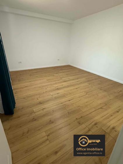 Casă cu 3 camere cu Teren 320 Mp în Griviței