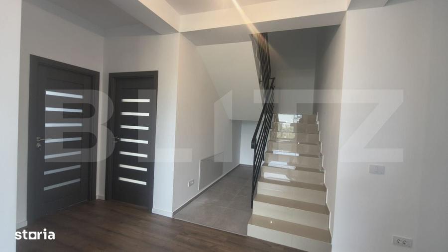 Casă cu 3 camere cu Teren 385 Mp în Holboca